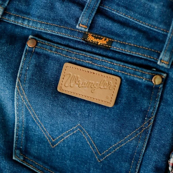 Vintage 1980's Wrangler Dark Denim High Rise Straight Leg Jeans Size 31/32